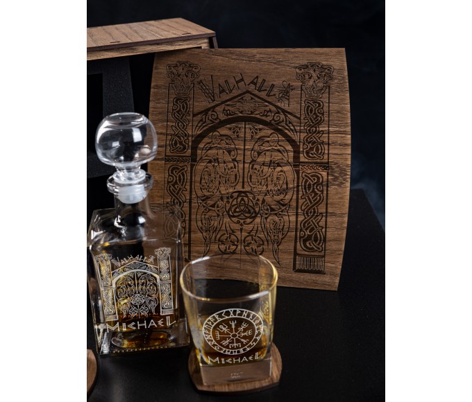 gift for men Personalized whiskey gift set,gifts for dad,Whiskey decanter,Game master, Dragon, geek culture, fantasy