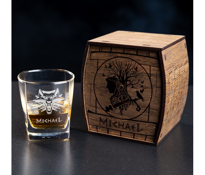 Personalized Whiskey Gift Set Game Hero
