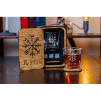  Personalized whiskey gift set in wood box  